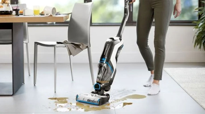 aspirateur qui nettoie