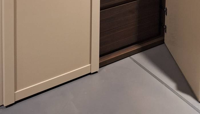 Tendance des portes battantes pour placards sur mesure