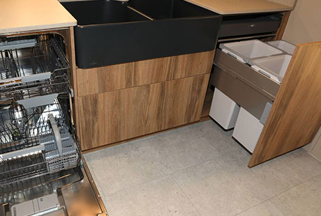 réparer les meubles pour rénover sa cuisine