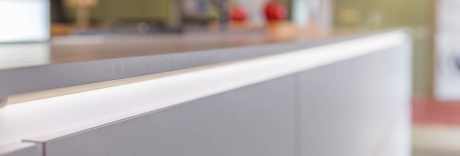 Meubles sur mesure avec &eacute;clairage LED