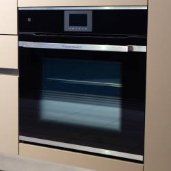 Four encastrable sous plan de travail