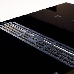 Taque induction avec hotte aspirante intégrée