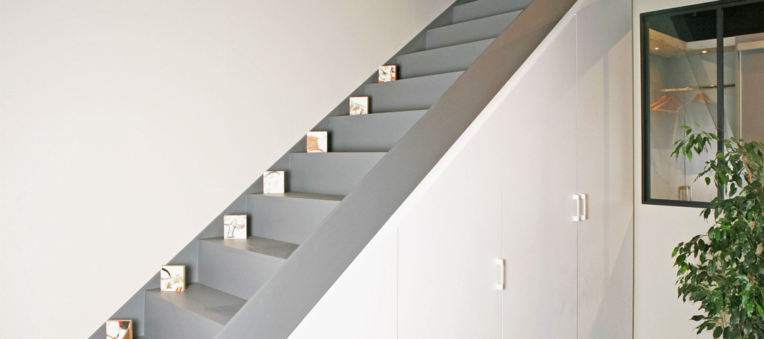 placards sur mesure sous pente ou sous escaliers