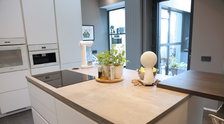 Cuisine &eacute;quip&eacute;e r&eacute;alis&eacute;e par Defitec dans la Province de Namur