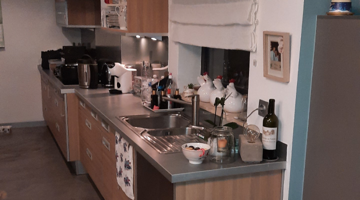 Cuisine &eacute;quip&eacute;e r&eacute;alis&eacute;e par Defitec dans la Province de Namur