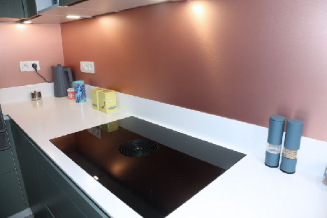 Cuisine équipée réalisée par Defitec dans la Province de Namur